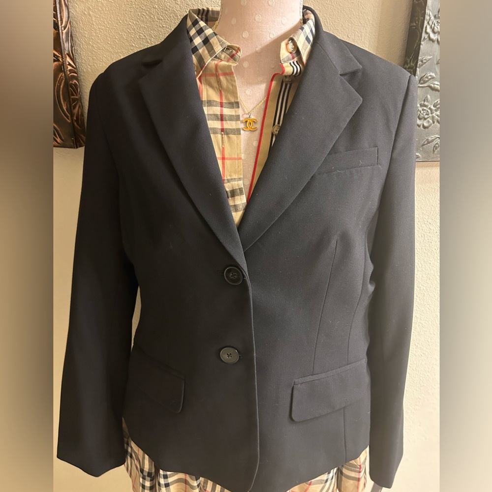 Black blazer suit jacket size 12- NWT
